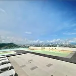 Apartamento Hermoso Con Vista Al Mar Muy Bien Ubicado