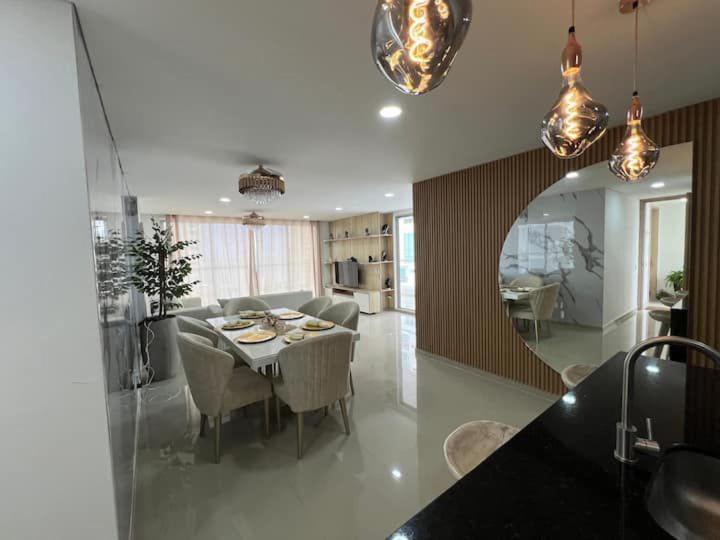 Apartamento Hermoso Con Vista Al Mar Muy Bien Ubicado *